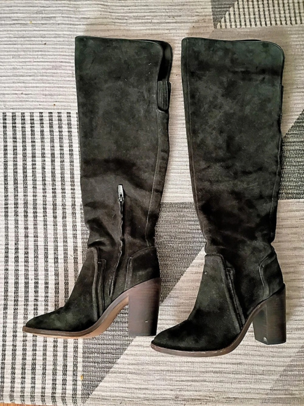 Vince Camuto Pointed Over The Knee Boots Size 7.5